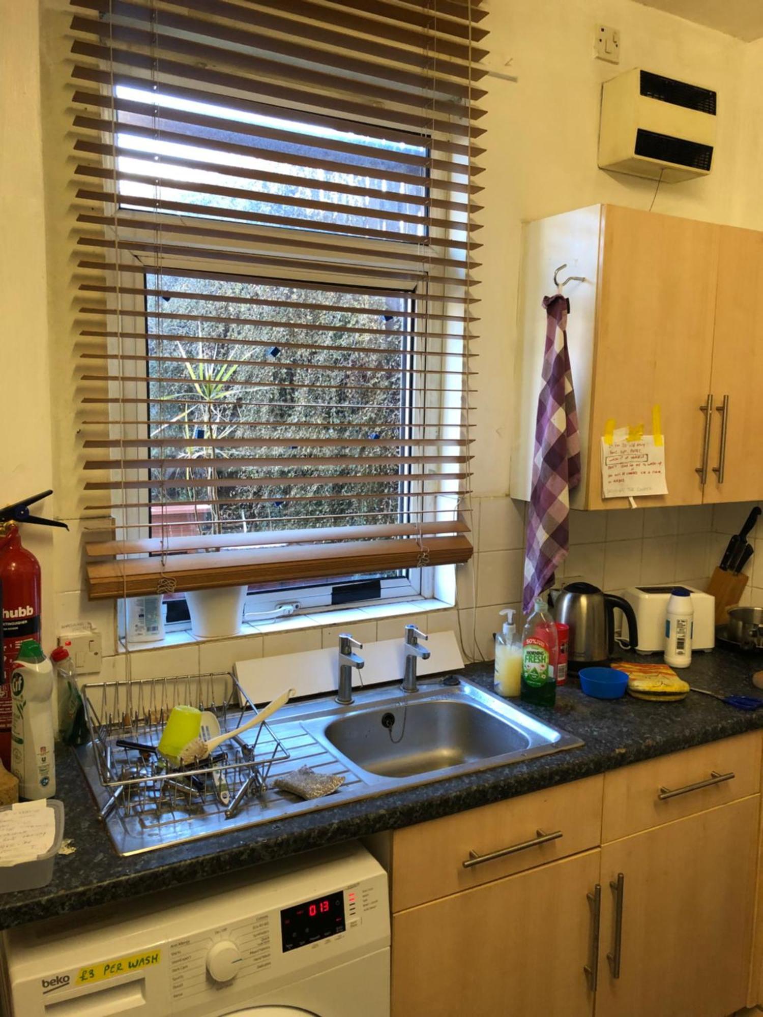An Extra Large Room With Patio & Own Front Entrance Rotherham Rawmarsh エクステリア 写真